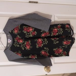 LuLaRoe Randy raglan 3/4 sleeve T